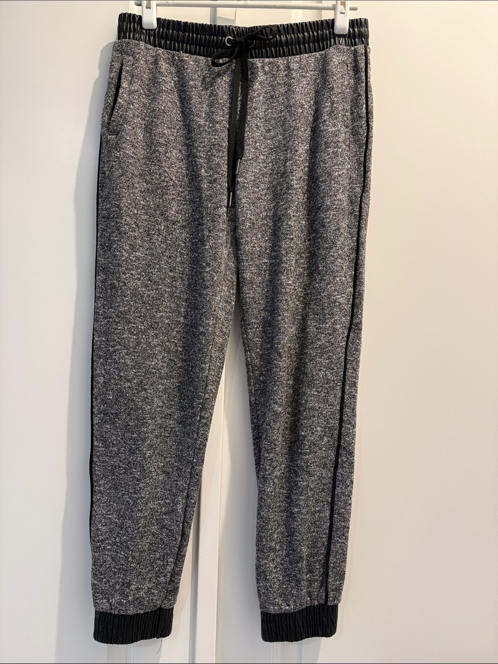 Forever 21 Women's Gray Heather Jogger Track Pants